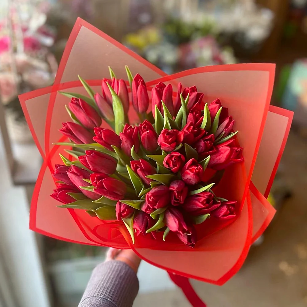 25 тюльпанов