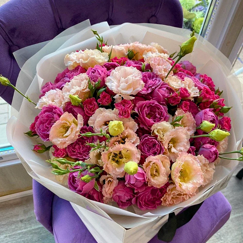 Цветы женщине