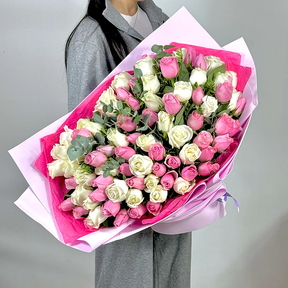 101 розовая и белая роза