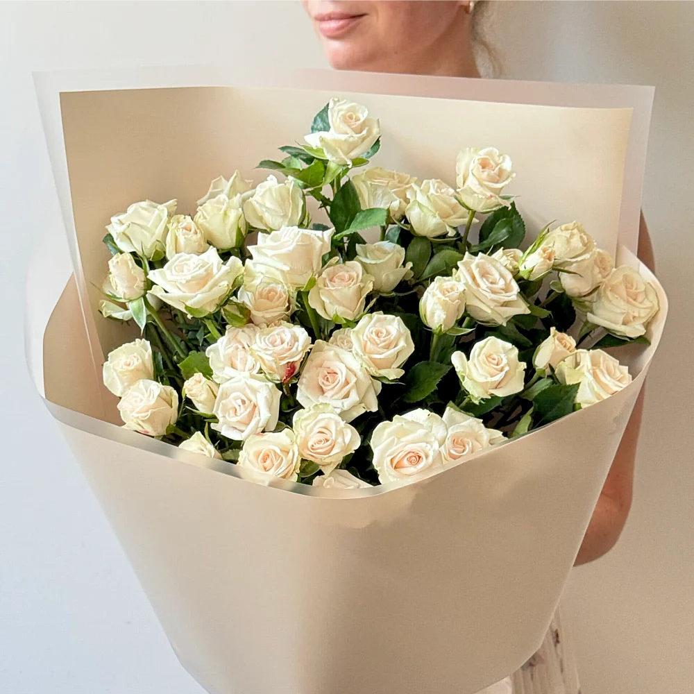 Букет из 9 кустовых роз