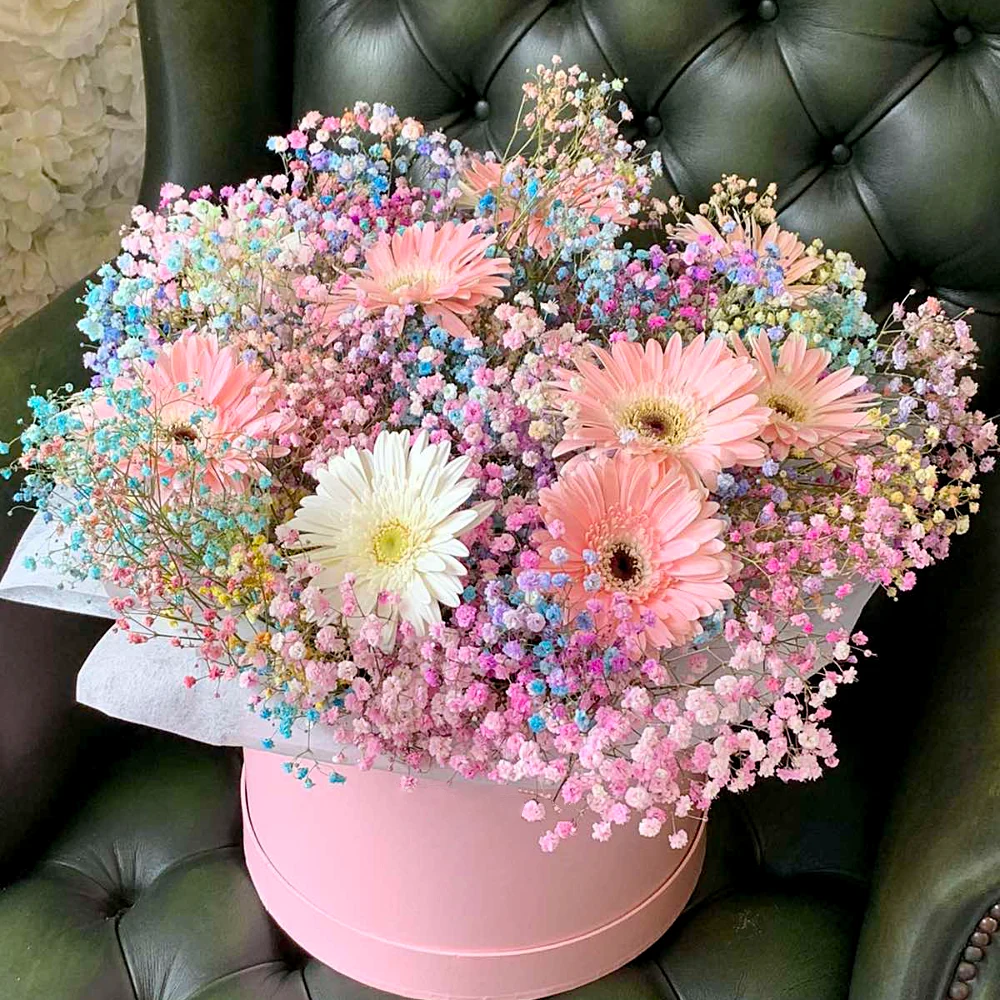 Цветы в коробке