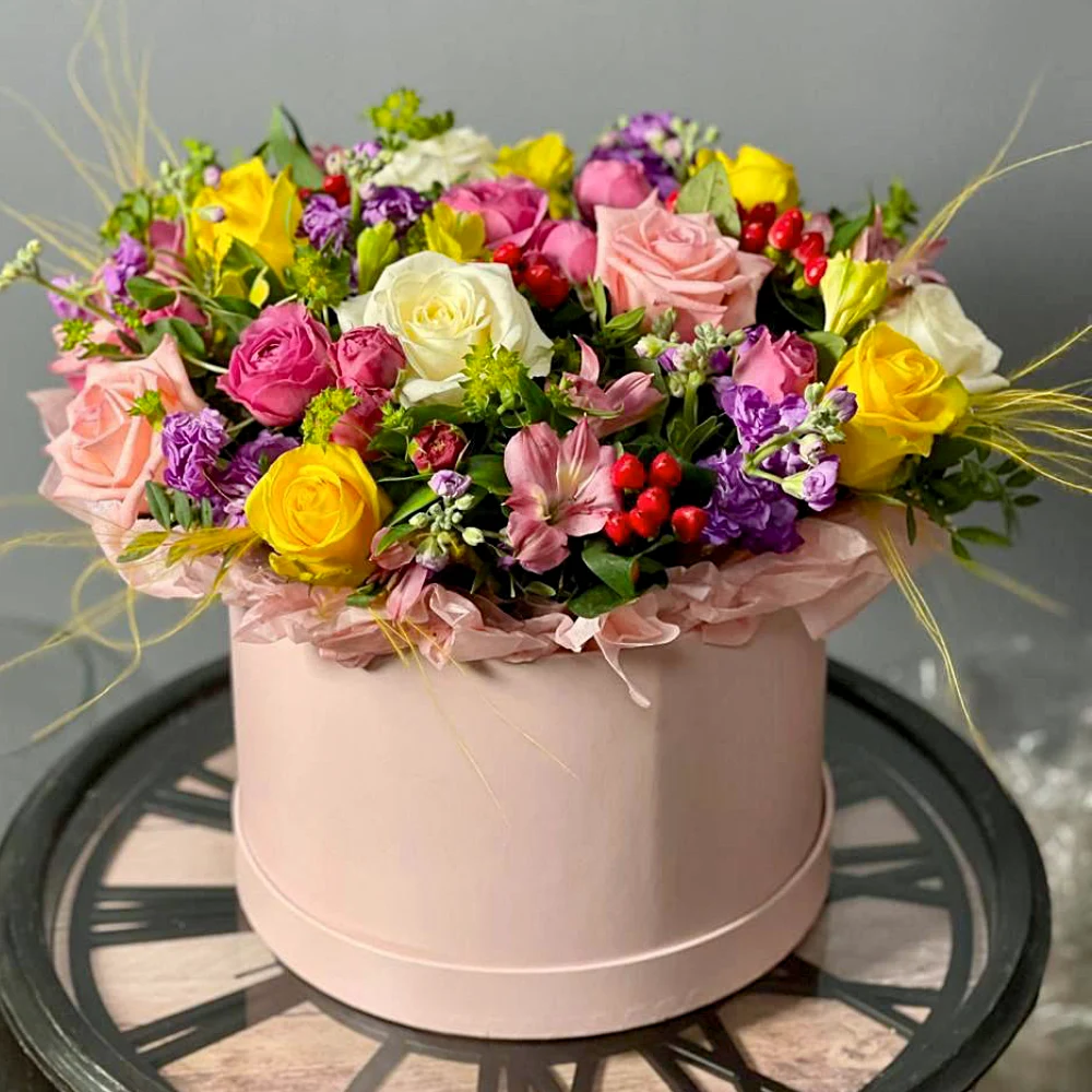 Цветы в коробке