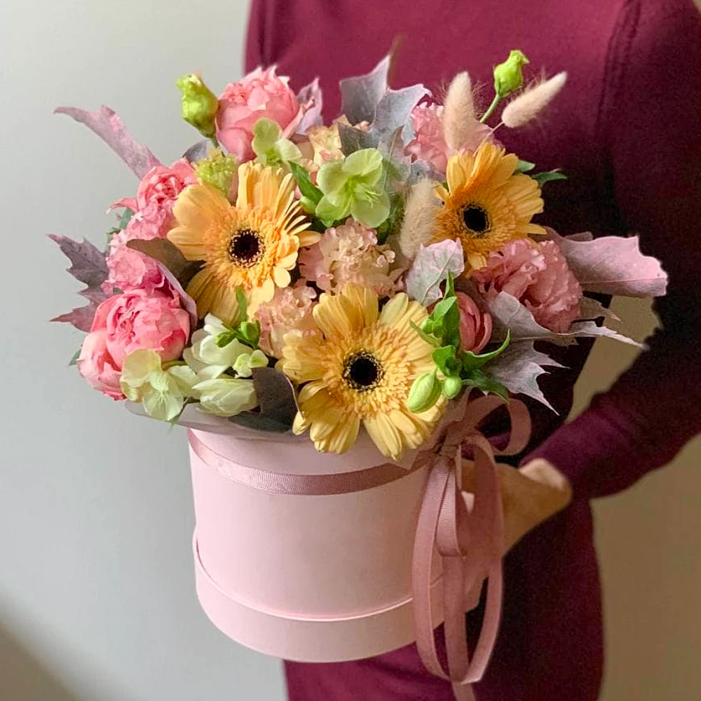 Цветы в коробке